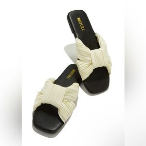 Miss Lola Lisa Cream Sandals
Worn once